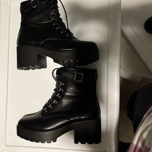 Allegra K boots